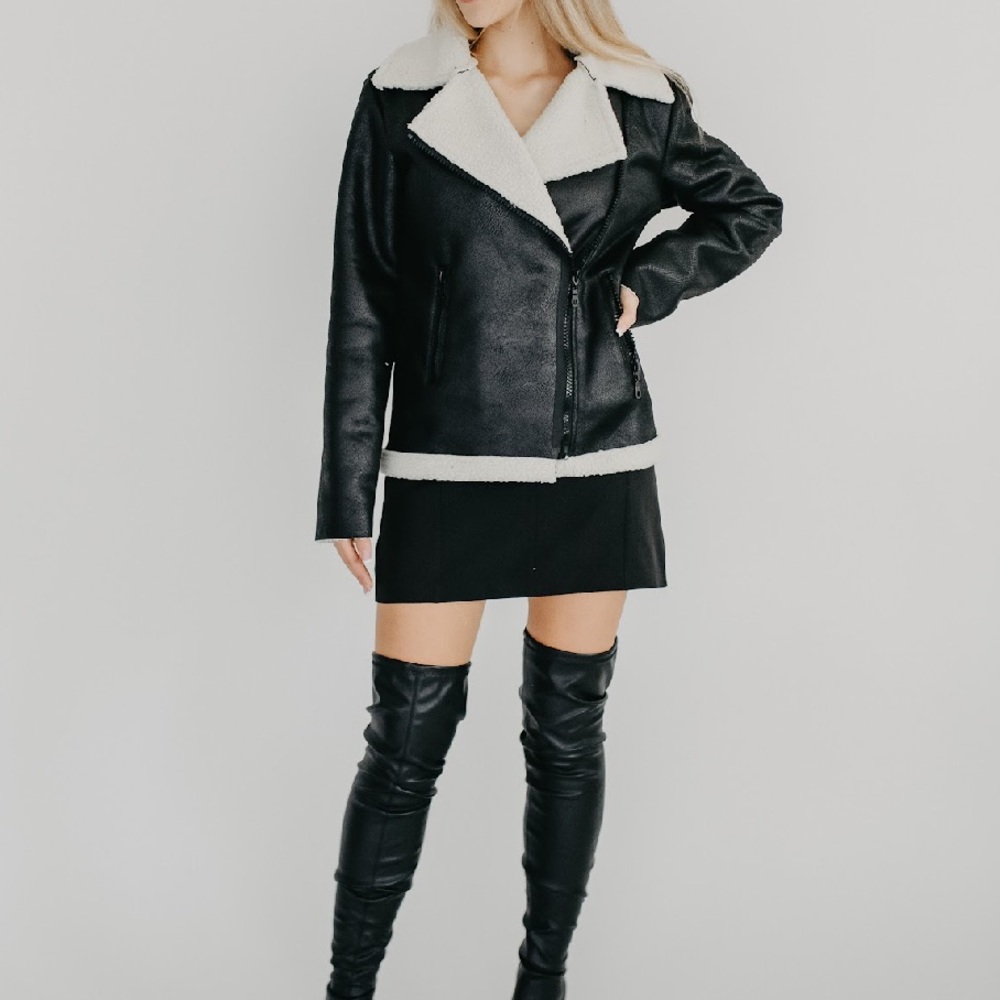 Women's Black Jacket